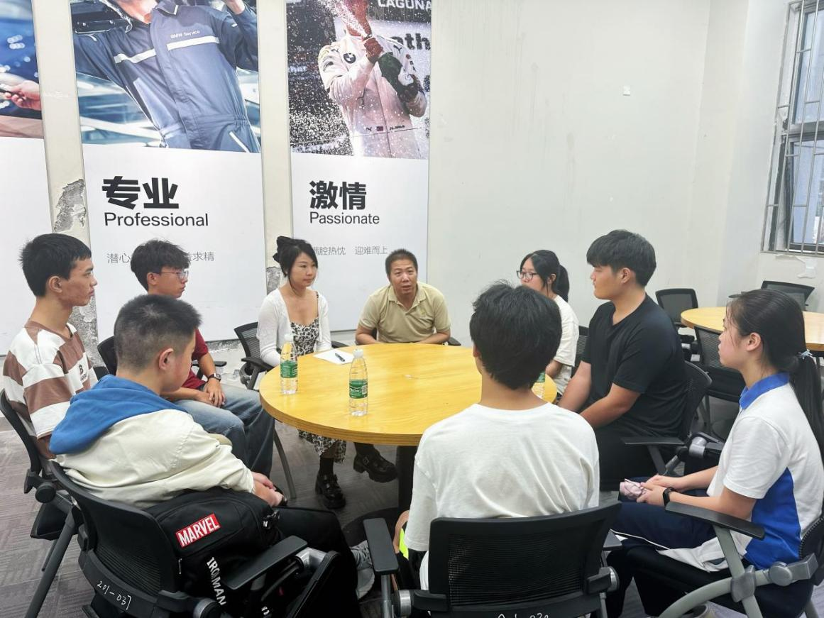 图6.新发展团员谈心谈话.png 图6.新发展团员谈心谈话.png